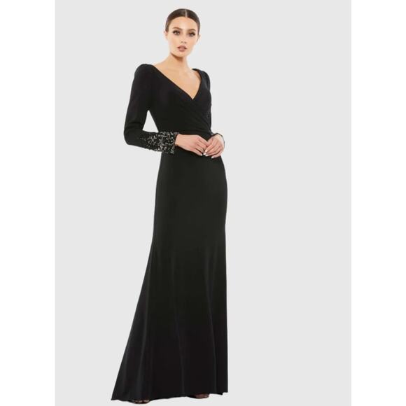 NWT Mac Duggal Black Beaded Cuff Long Sleeve Trumpet Gown (Plus Size 12) - Picture 1 of 16